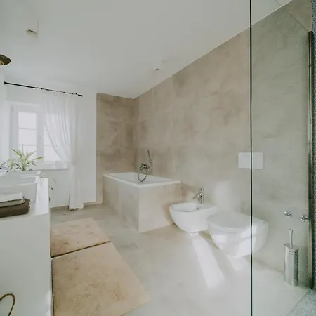 Exceptional 5 Star With Breathtaking Views, Sauna And Fitness Villa