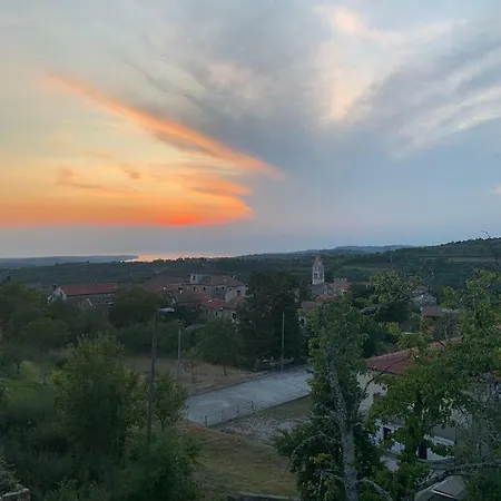 Exceptional 5 Star With Breathtaking Views, Sauna And Fitness Momjan