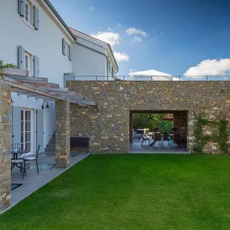 Exceptional 5 Star With Breathtaking Views, Sauna And Fitness *