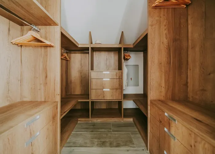 Exceptional 5 Star With Breathtaking Views, Sauna And Fitness Villa *